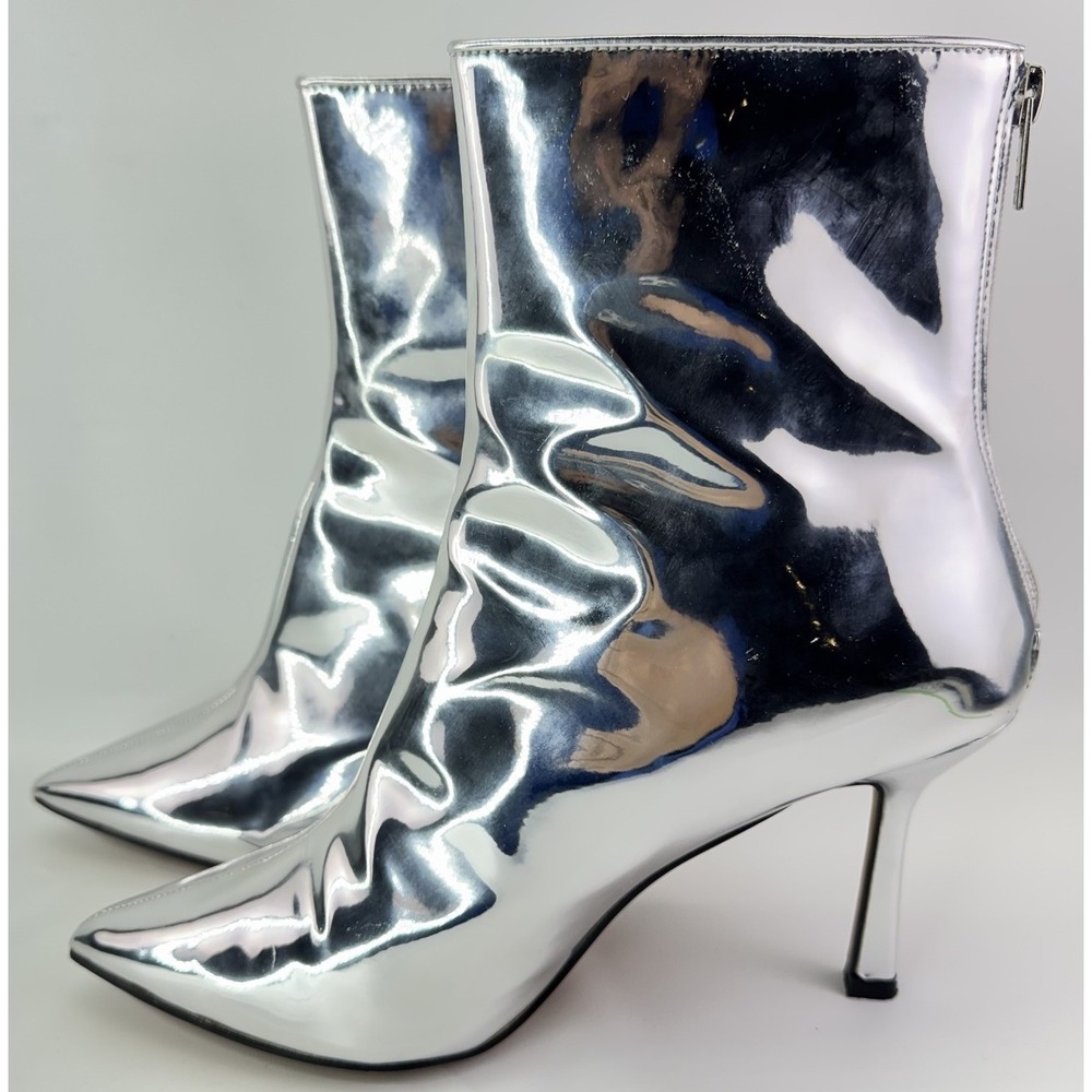 New York & Company Ricki Icy Silver White Booties Women's Size 10 Side Zip